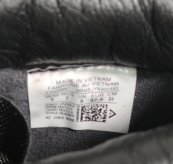 Converse Chuck Taylor All Star High Top Black 7 Women / 5 Men NWOB - Picture 6 of 6